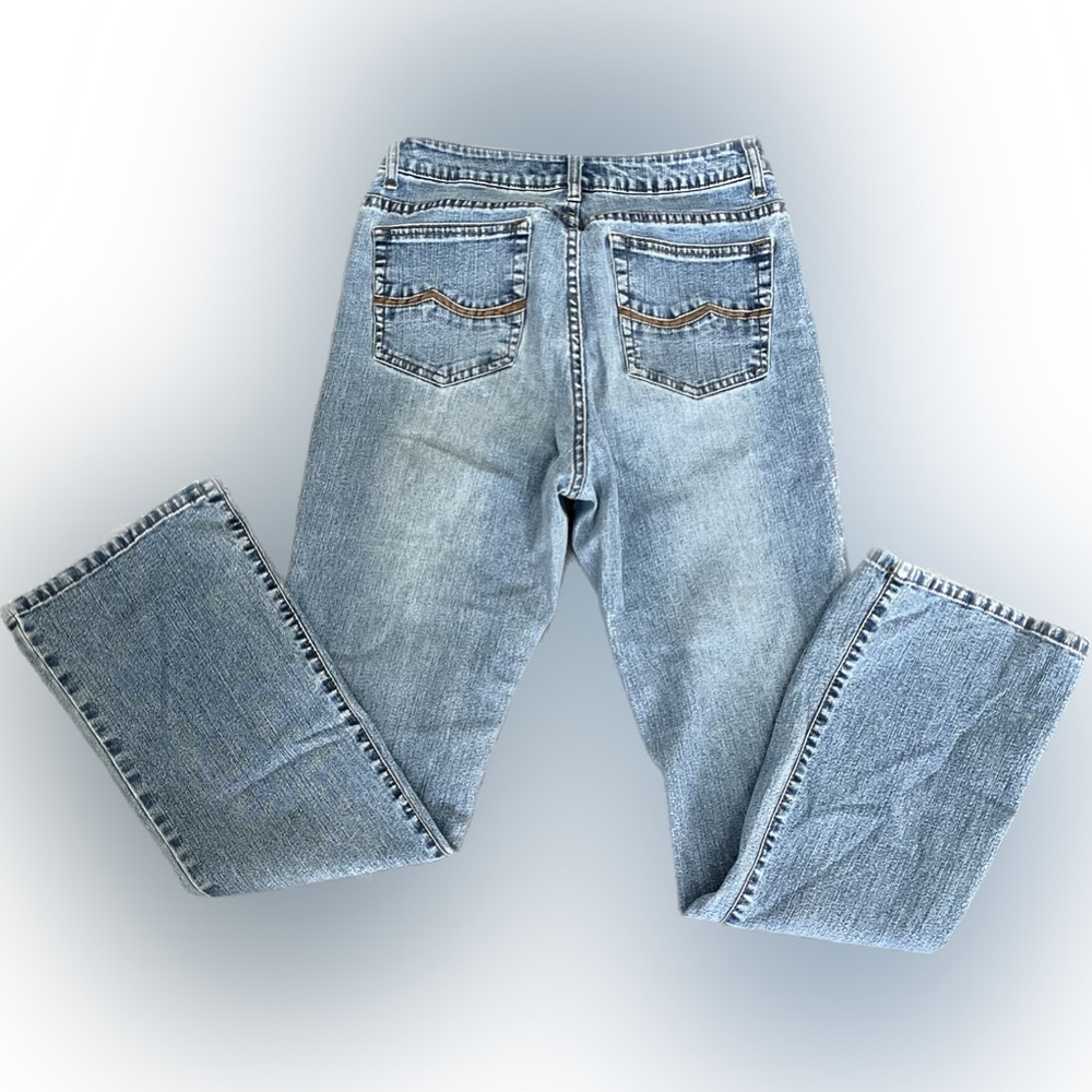 Kikit Jeans Maurice Sasson Great condition
Size 10 Flare Leg - Picture 2 of 4